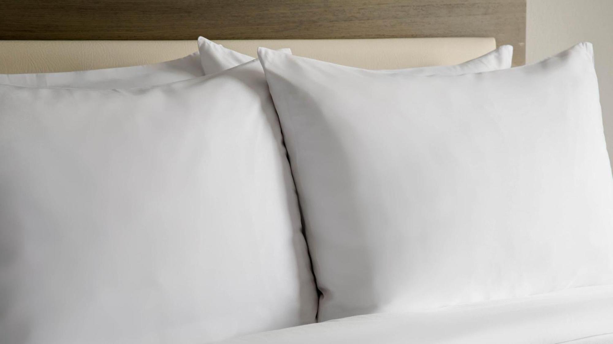 Courtyard By Marriott Бетендорф Екстериор снимка